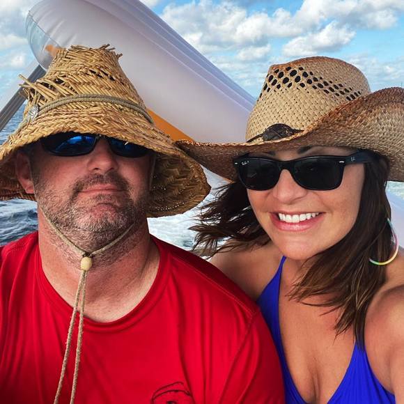 Meet your Posher, Lauren - Picture 1 of 1